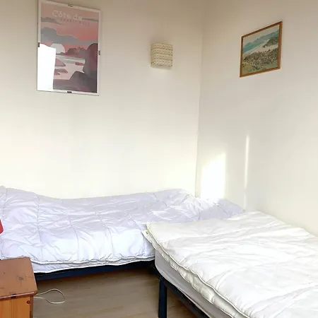 A 400m De La De Trestraou Avec Terrasse Et Parking - Fr-1-368-329